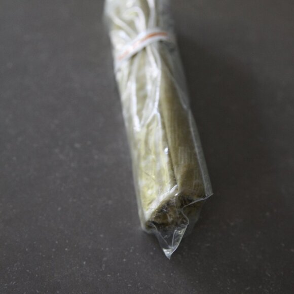 Homemade waxed fabric for kitchen usage. - Picture 4 of 8